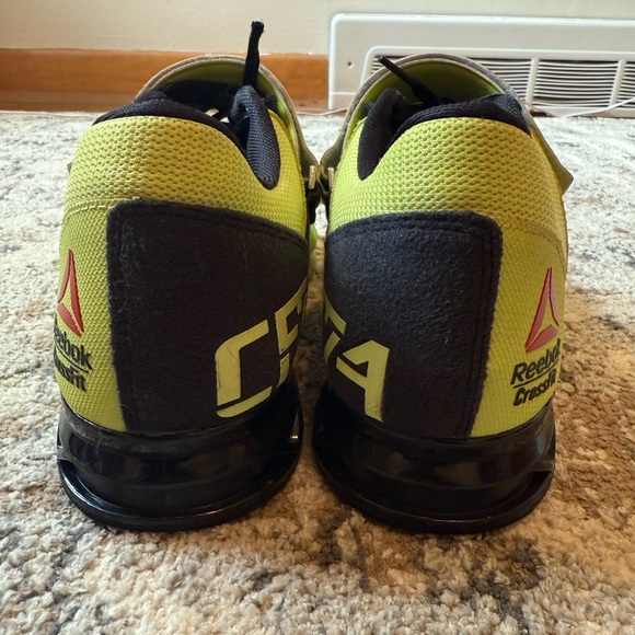 Reebok CrossFit lifting shoes - Picture 4 of 11